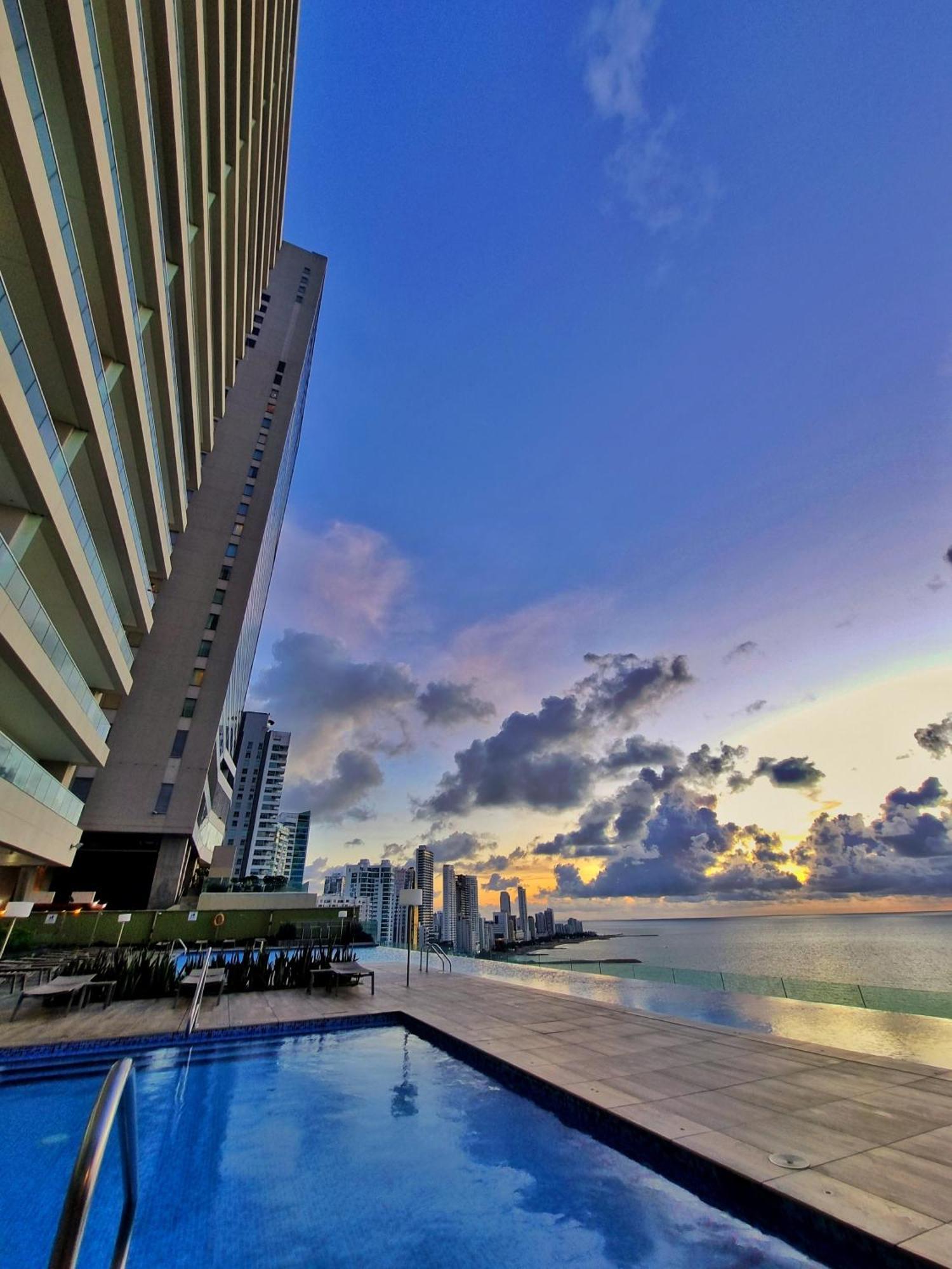 H2 Bocagrande Por Parceros Group Apartahotel